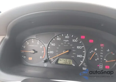 2000 Honda Accord 2.3 Ex from USA, damaged, VIN 1HGCG3274YA032753